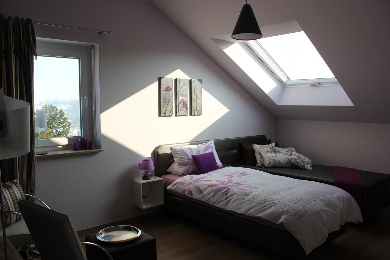 Hotel Haus Kallenberg Herbrechtingen Bagian luar foto